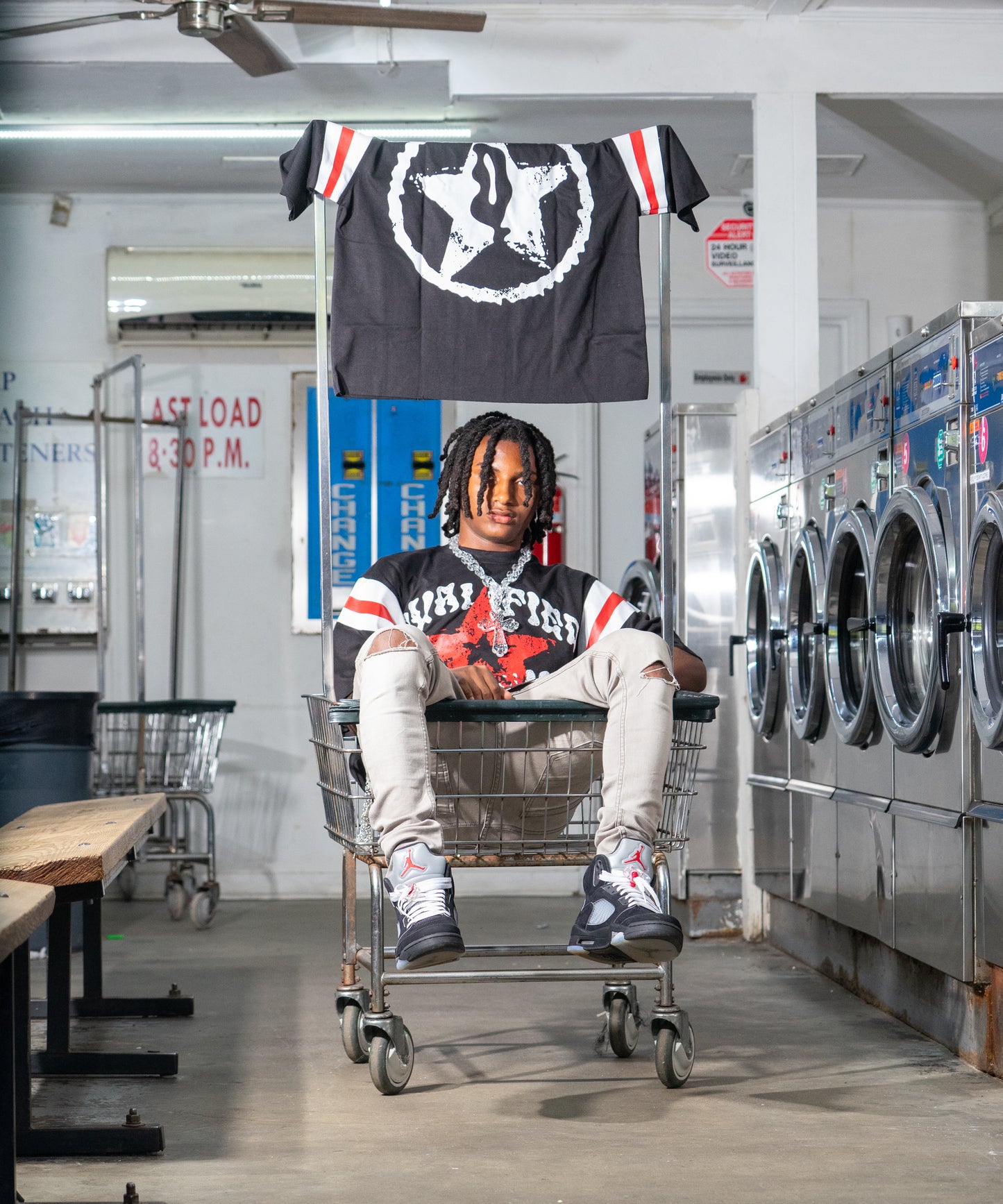 Qualified Star Tees⭐️
(RED)